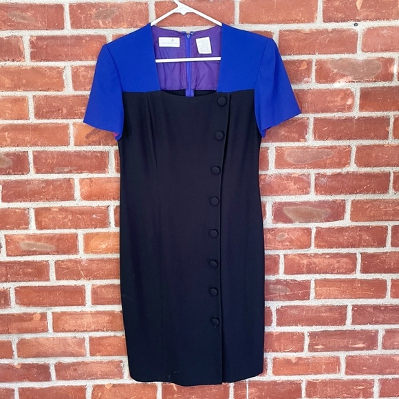 Vintage Dresses & Skirts - Vintage 90’s button down short sleeve mini dress